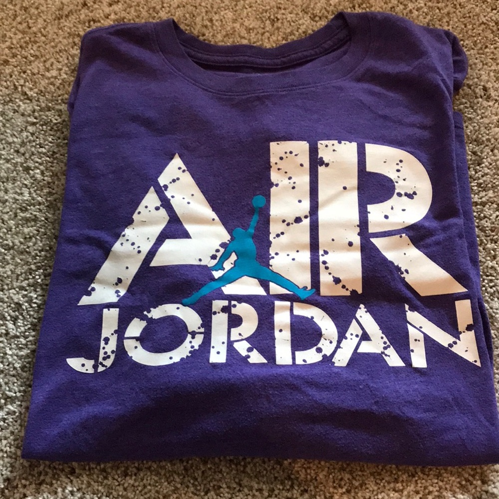 LS Air Jordan men’s size M t-shirt